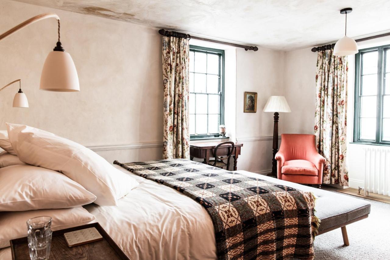 The Bull Inn Totnes Εξωτερικό φωτογραφία
